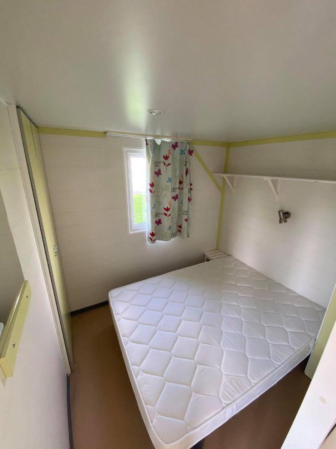 Camping La Baie Du Mont Saint Michel Céaux Екстериор снимка